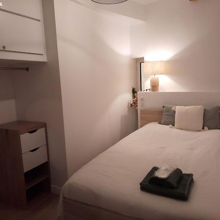 Beautiful Old Town Flat, Near The Beach Nice Exteriör bild