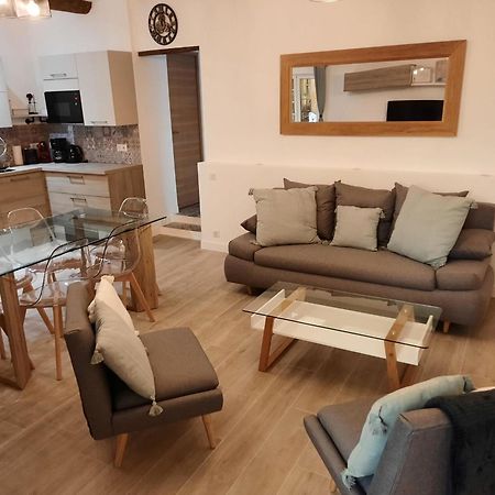 Beautiful Old Town Flat, Near The Beach Nice Exteriör bild