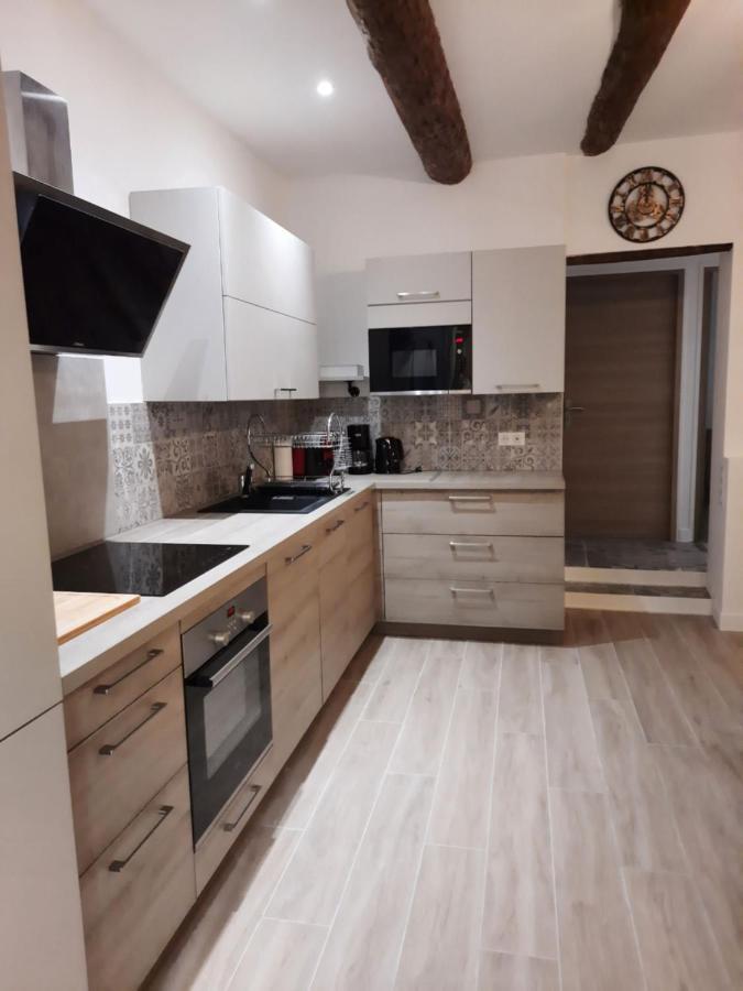 Beautiful Old Town Flat, Near The Beach Nice Exteriör bild