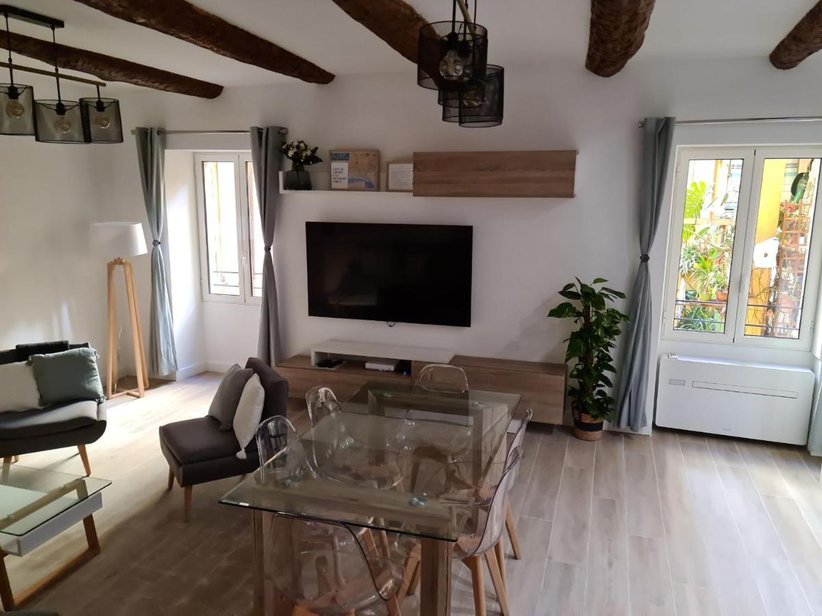 Beautiful Old Town Flat, Near The Beach Nice Exteriör bild