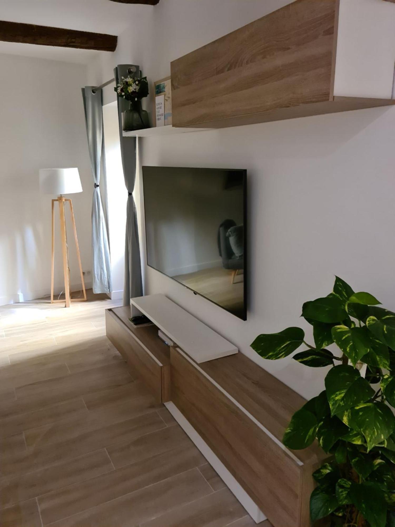 Beautiful Old Town Flat, Near The Beach Nice Exteriör bild